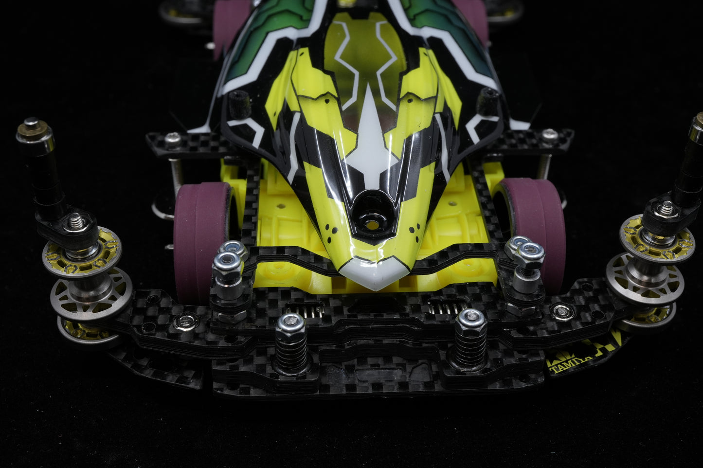 ニ四駆 完成マシン CNC加工 レース即戦力　デュアルリッジ　クリア装甲