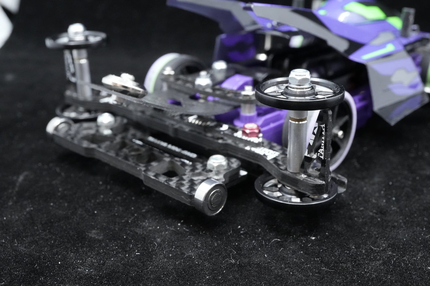 ミニ四駆 完成マシン レース即戦力　サンダーショット Mk.II × 初号機